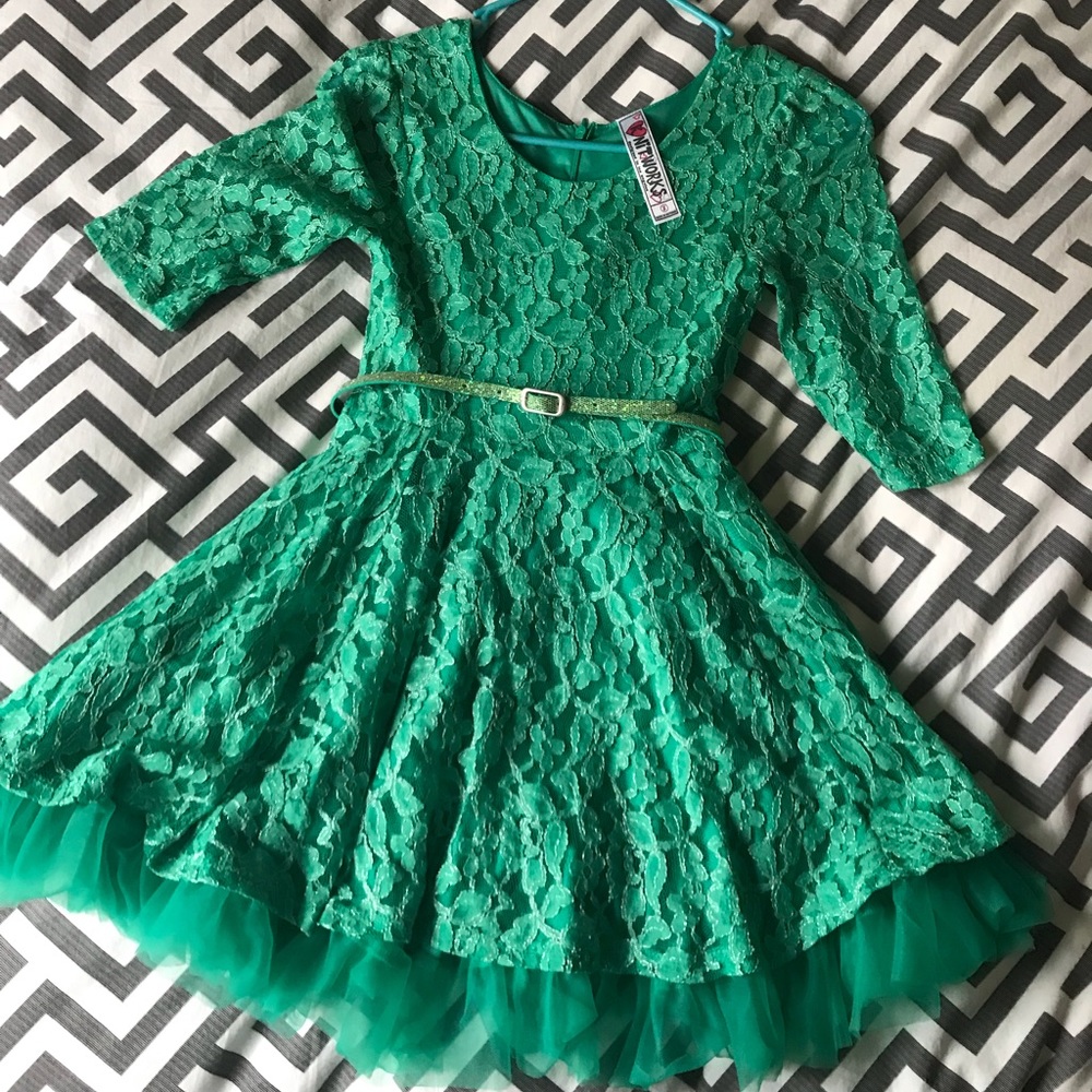 Girls (youth) Green dress